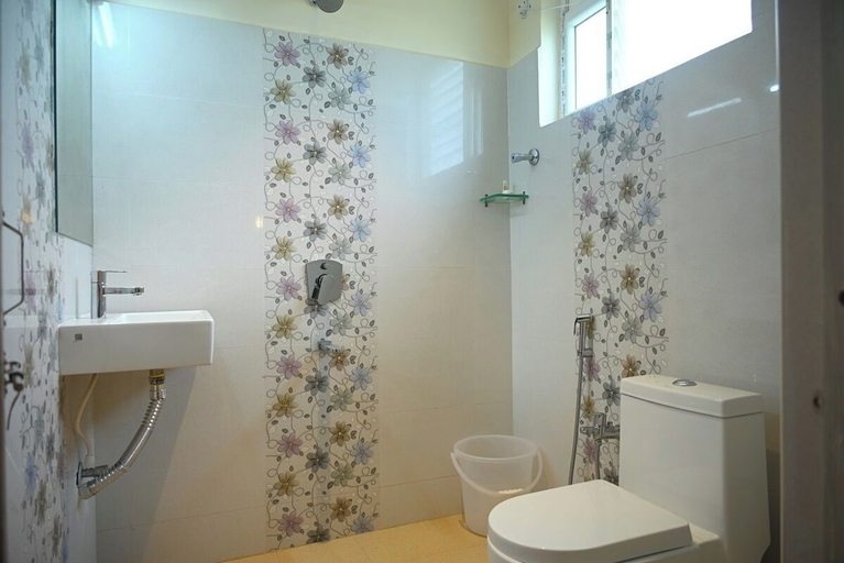 Bathroom 4, The Butterfly Luxury Serviced Apartments Ganesh Nagar Vijayawada, Krishna