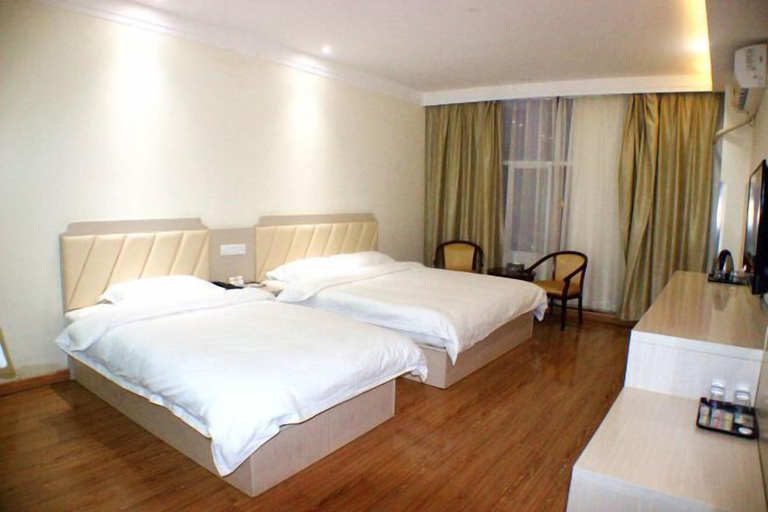 Bedroom 3, Super 8 Shanghai Dongjing Huanlegu Dongye Road, Shanghai