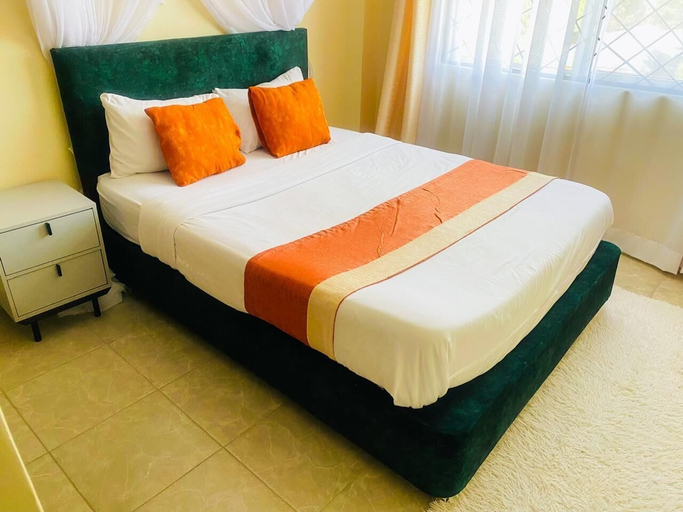 Bedroom 13