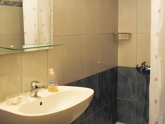 Bathroom 6