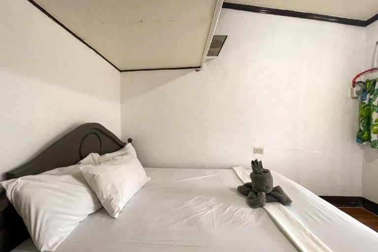 Bedroom 3, Isla Virginia Pantalan, Baler