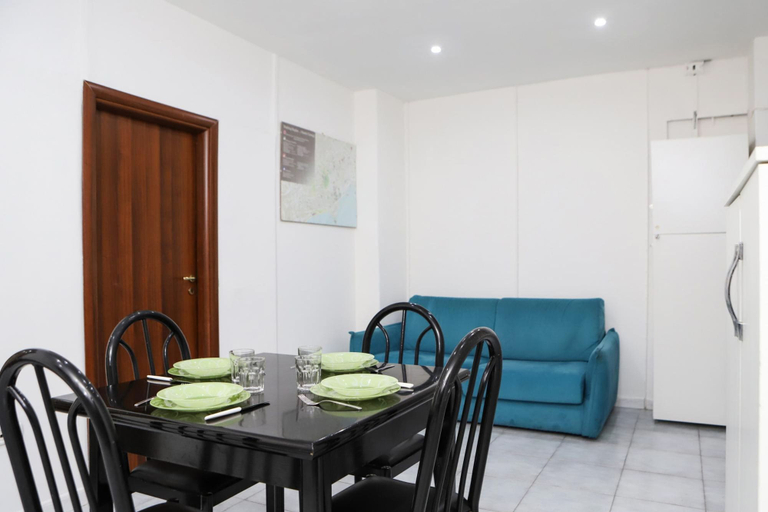 Others 4, Napoli Centrale Budget Apartment, Napoli