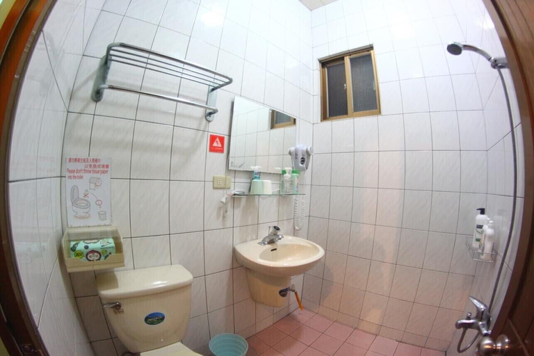 Bathroom 5, Jiufen Cafe Sleep B&B No.1 Rain House, New Taipei City