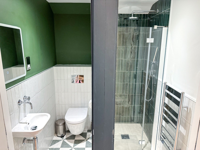 Bathroom 4, Base Camp Snowdonia, Conwy