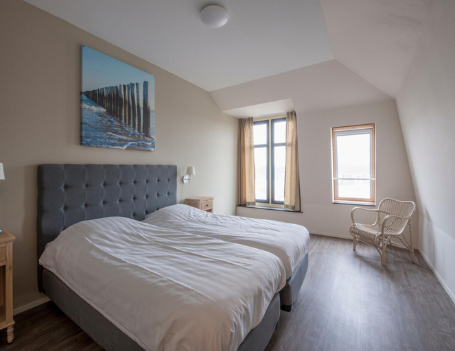 Room 2, Apartment in Domburg near Sandy Beaches, Veere