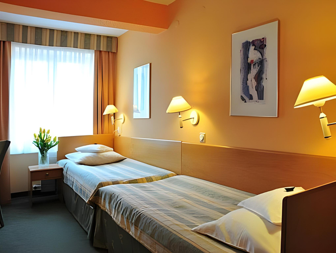 Bedroom 6