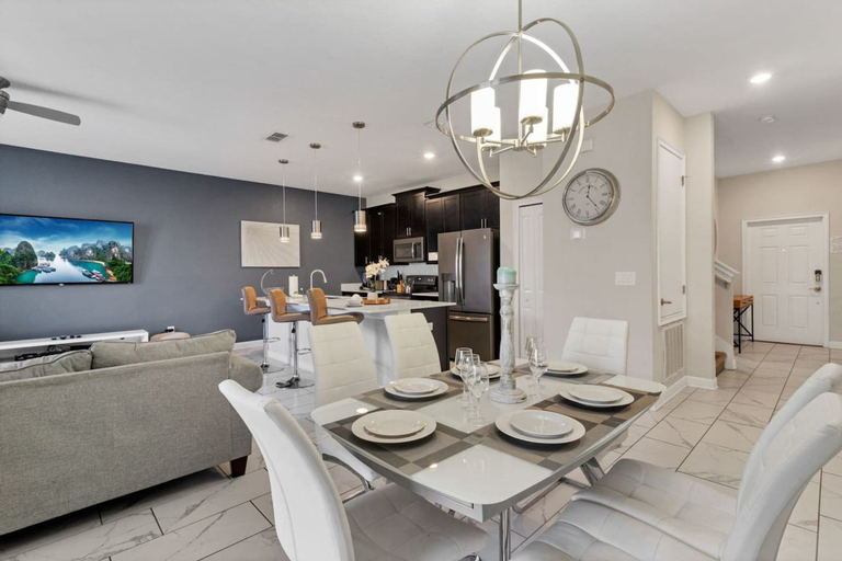 Room 3, Your 4BDR Vacation Home - 4838, Osceola