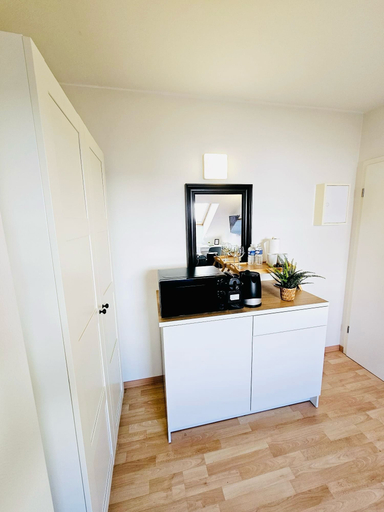 Others 4, Compact Studio in Luxembourg, Luxembourg