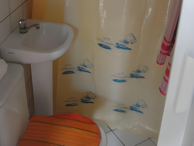 Bathroom 8