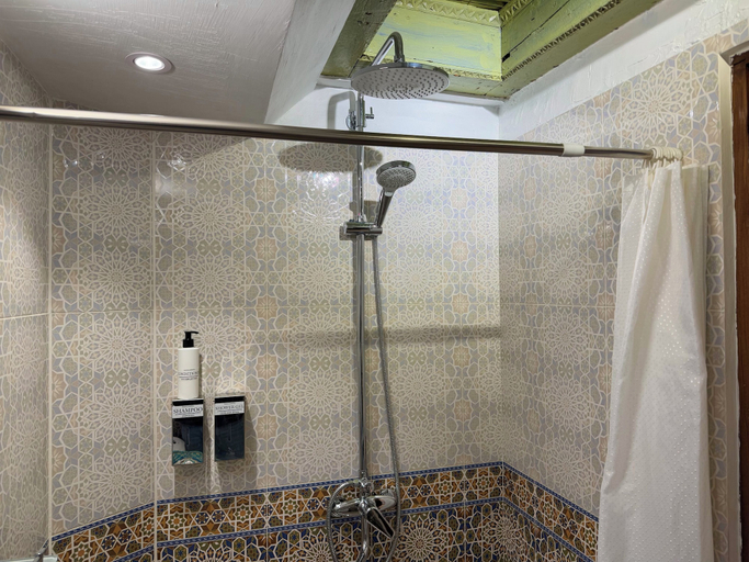 Bathroom 4, Usman Heritage Hotel, Buxoro