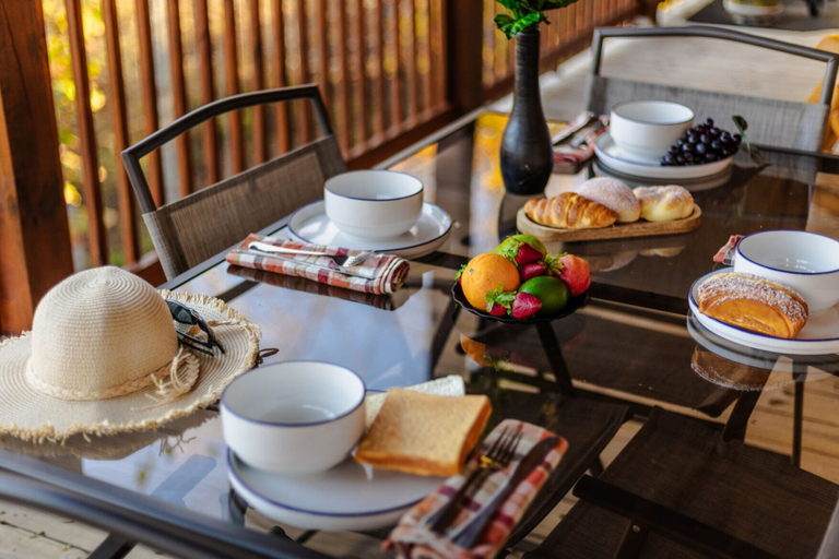 Food & Drinks 5, Dollywood Delights by Ghosal Luxury Lodging, Sevier