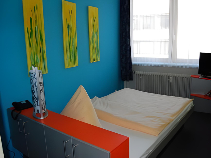 Bedroom 10