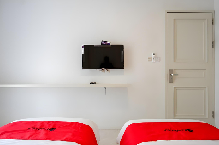 Bedroom 6
