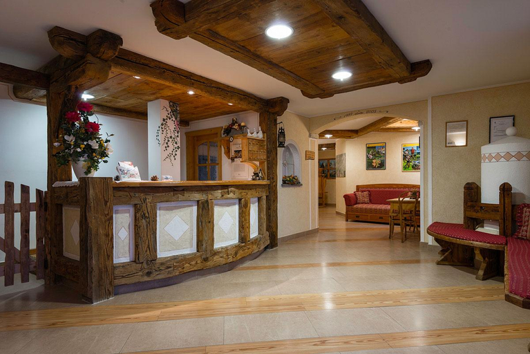 Public Area 2, FORESTO - holiday apartments, Trento
