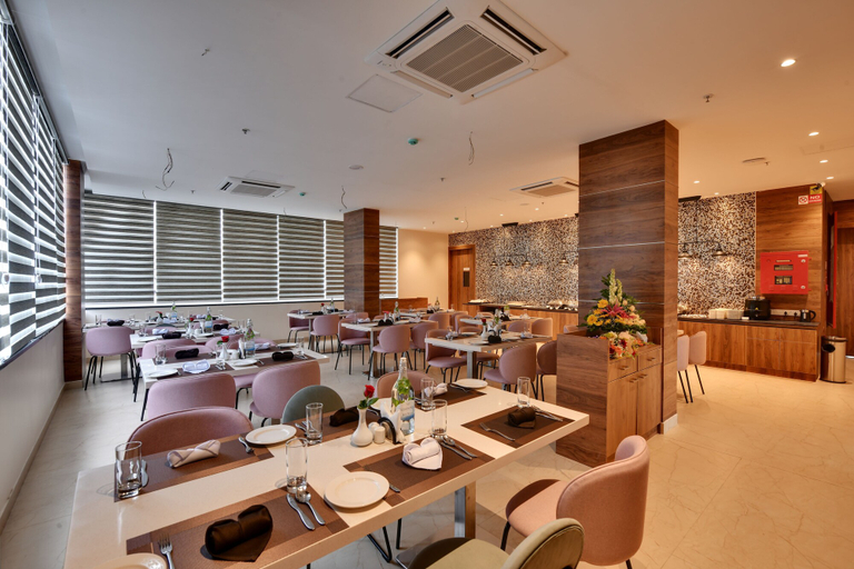 Food & Drinks 5, Click Hotel Vista - Kempegowda Airport, Bangalore Rural