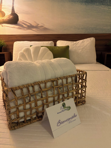 Bedroom 3, Rooms Boutique by Annie's