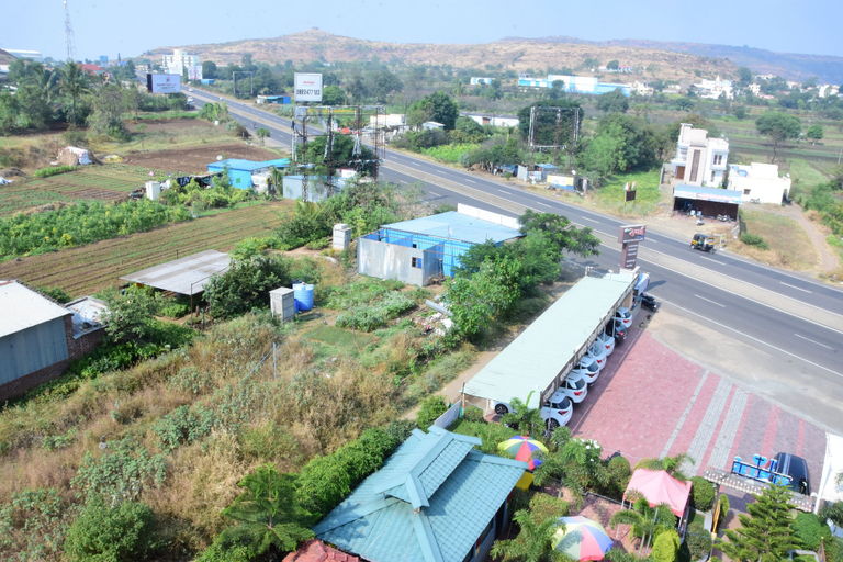 Others 5, Sawai Executive, Pune