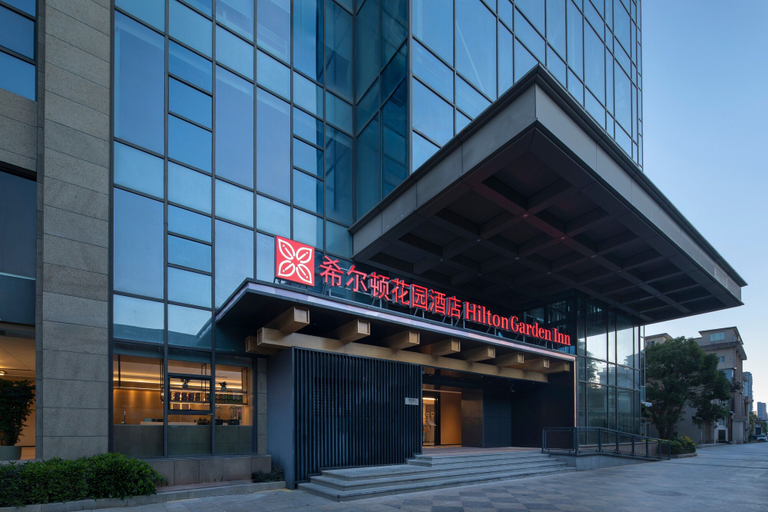 Exterior & Views 2, Hilton Garden Inn Xiamen Bailuzhou Park, Xiamen