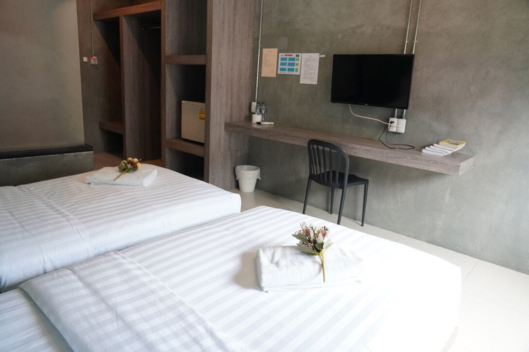 Bedroom 8