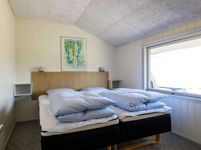 Bedroom 2, 6 Person Holiday Home in Hvide Sande-by Traum, Ringkøbing-Skjern