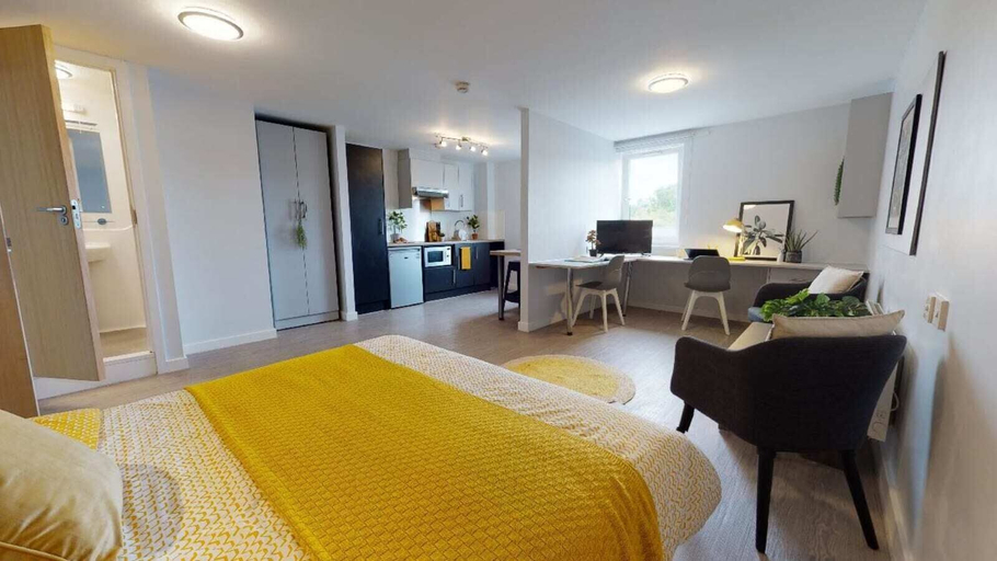 Bedroom 3, Student Only iQ Leeds, Leeds