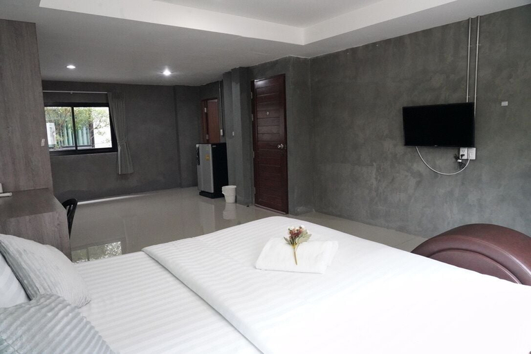 Bedroom 9
