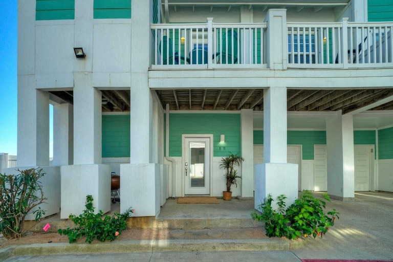 Exterior & Views 2, 19th Wave by Avantstay Dune Views + Shared Pool, Nueces