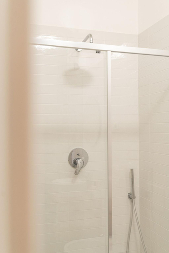 Bathroom 5, Appartmento di design con terrazzo Mascarella, Bologna