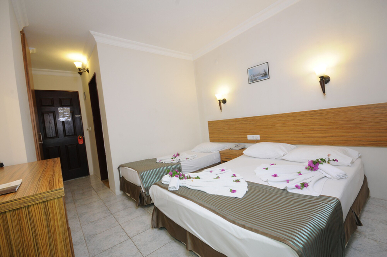 Bedroom 3, Mert Seaside Hotel, Marmaris