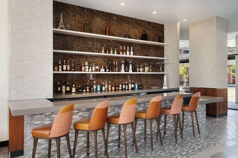 Food & Drinks 4, DoubleTree by Hilton Long Island City, NY, New York