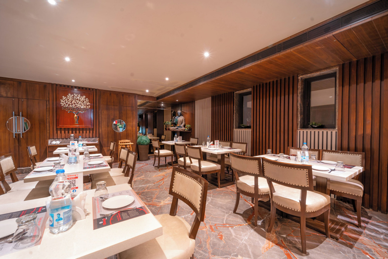 Food & Drinks 5, Playsales Eco Stay, Indore