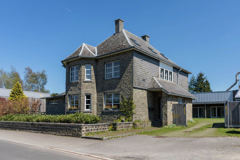 Luxurious Cottage in Sourbrodt with Sauna, Liège