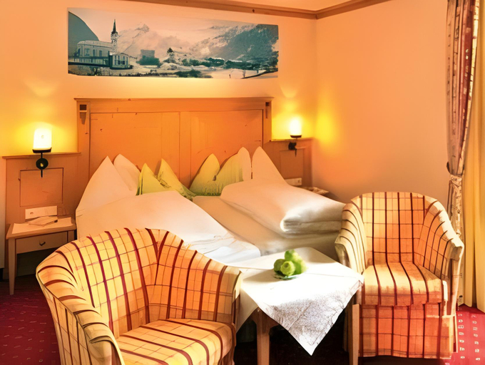 Bedroom 18