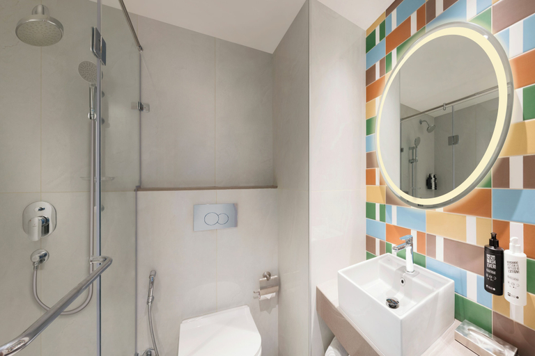 Bathroom 4, ibis Mumbai BKC, Mumbai Suburban