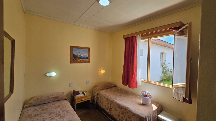 Bedroom 3, Hotel Upsala, Lago Argentino