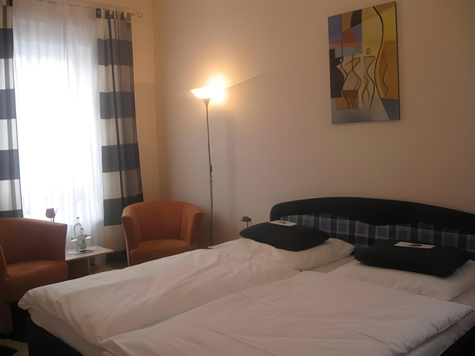 Bedroom 6