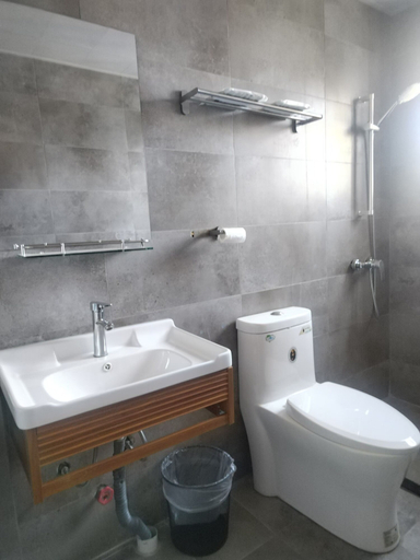 Bathroom 3, Serene Vale Inn Guilin, Guilin