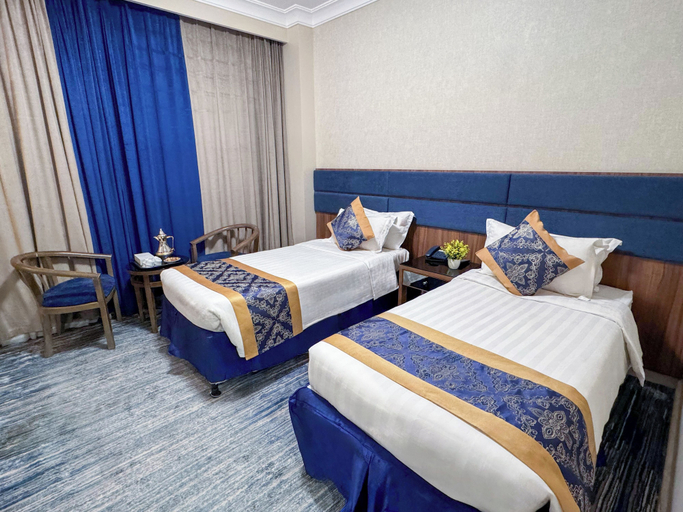 Bedroom 3, Rabwat Al Safwa Golden Hotel, Al Madinah Al Munawwarah