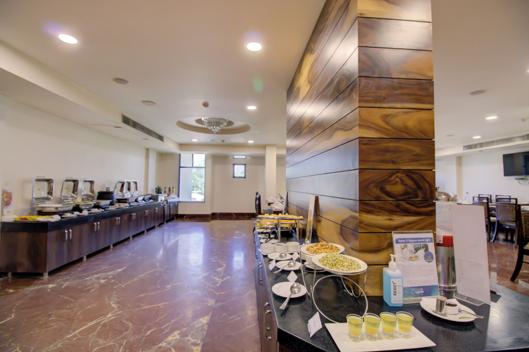 Food & Drinks 3, Cygnett Inn Trendz, Papum Pare