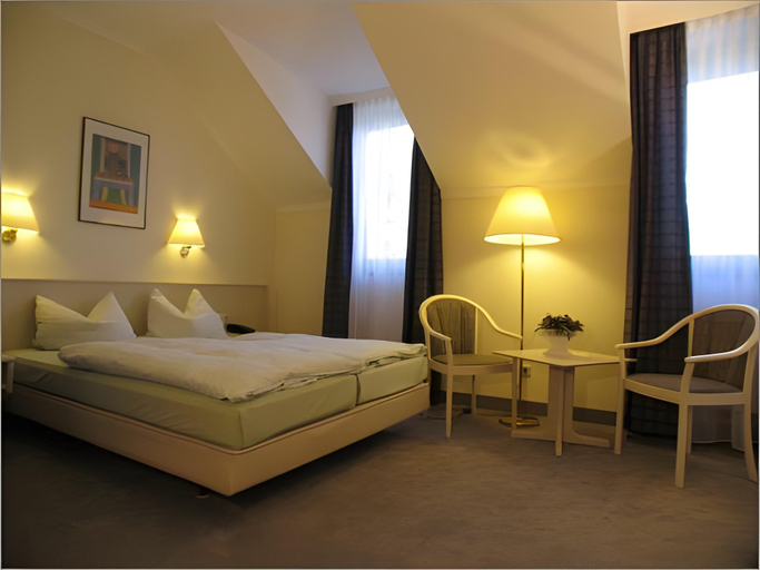 Bedroom 22