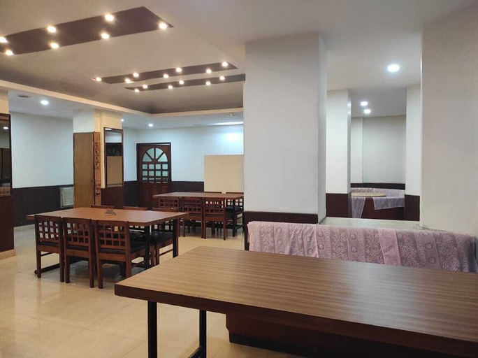 Food & Drinks 5, Ambarish Grand Residency, Kamrup Metropolitan