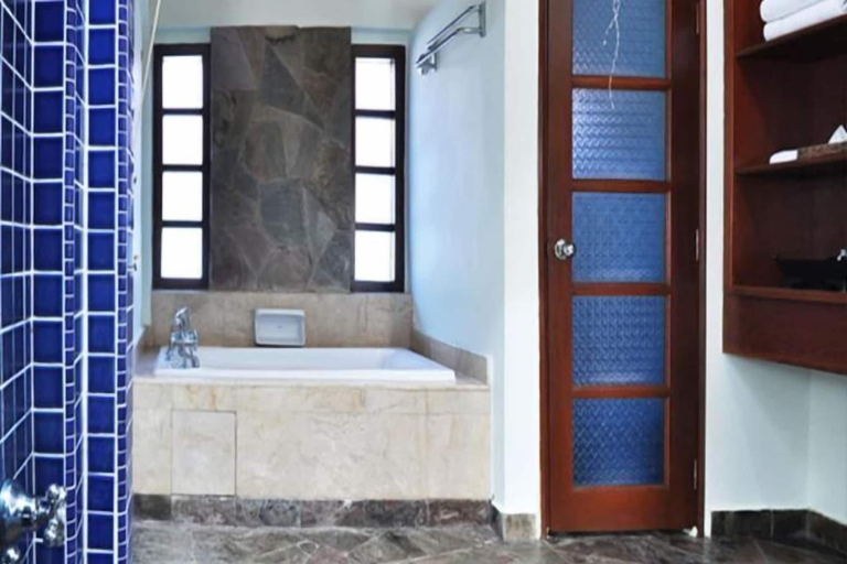 Bathroom 17