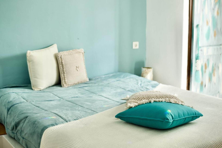 Others 2, Lajares Villa-sleeps 6-free Parking-playground, Las Palmas