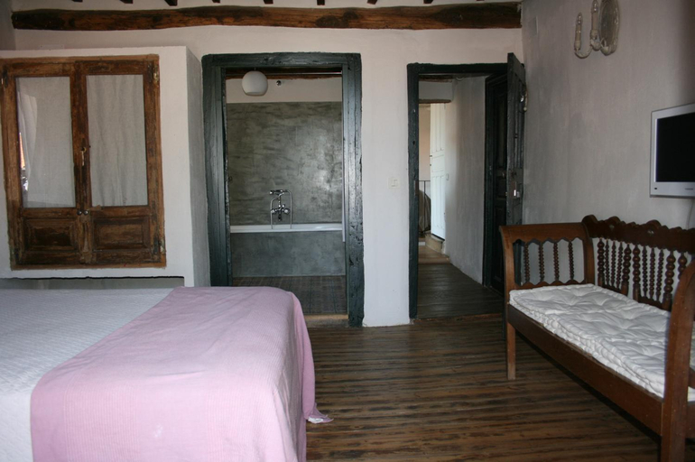 Others 5, Fita Hotel Rural, Salamanca