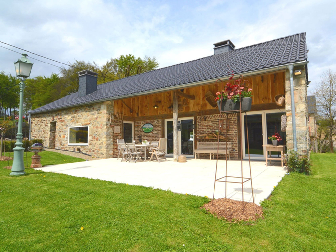 Exterior & Views 5, Beautiful Stone Cottage With Panoramic Views, Liège
