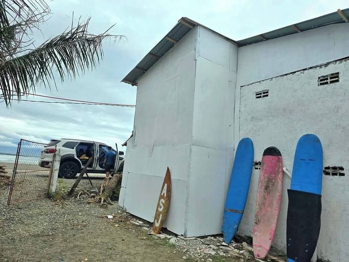 Exterior & Views 2, A.S.J. Backpackers Baler, Baler