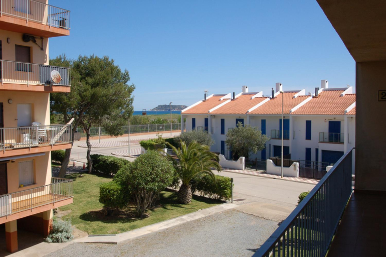 Others 3, Mare Nostrum 422, Girona