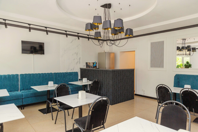 Food & Drinks, Hotel Ajour, Almaty