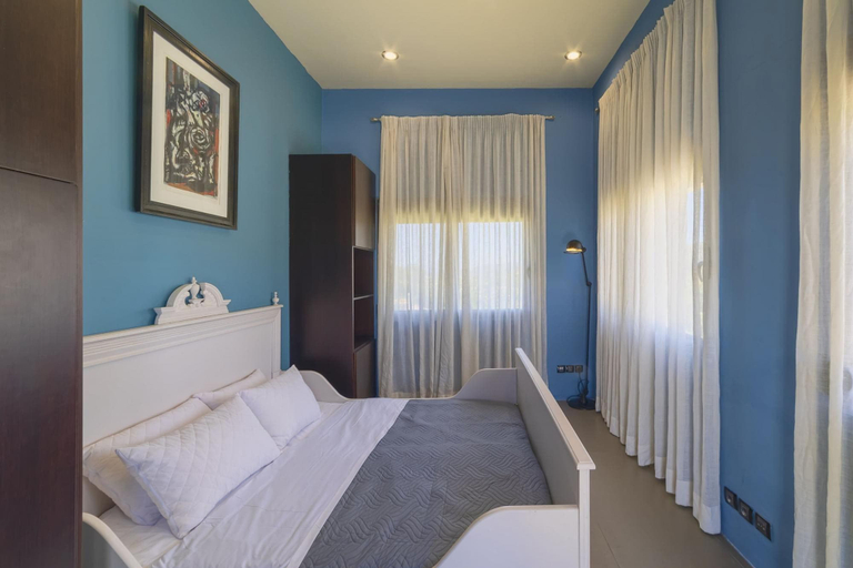 Room 2, Villa Sfedami With Private Pool and Children Safet, Crete