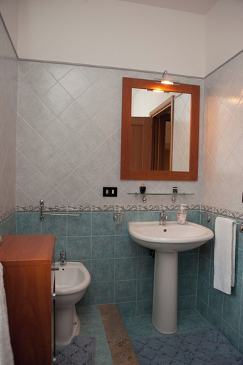 Bathroom 5, B&B Casa Mauro, Catania